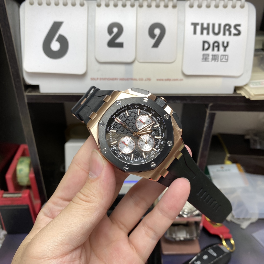 Audemars Piguet Royal Oak Offshore Series 26420RO.OO.A002CA.01, Rose Gold Case Ceramic Bezel, 43mm size.