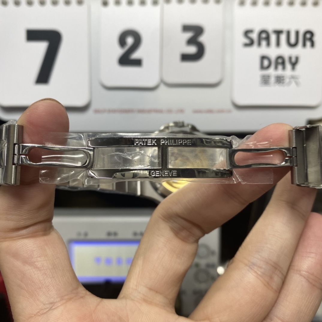 Patek Philippe Nautilus 5711 black square drill ring size 40㎜