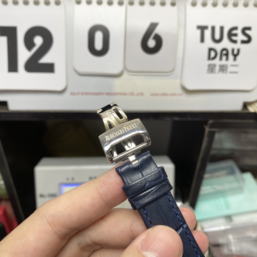 Audemars Piguet Royal Oak Offshore Series 15450ST.OO.1256ST.03, Blue Dial with Leather Strap, 37mm Size.