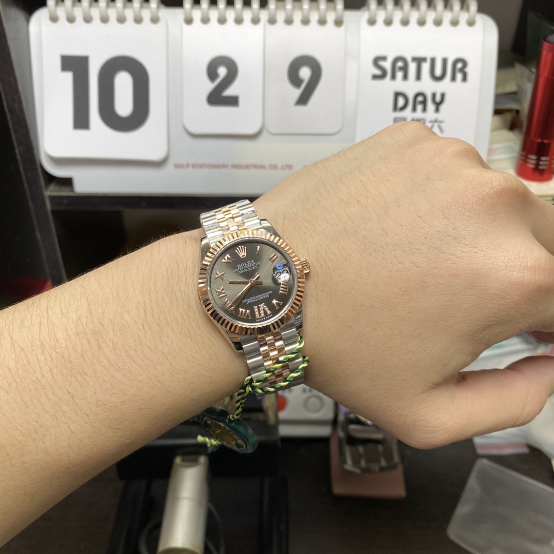 Rolex Datejust Series m278271-0030, Rose Gold and Gray Dial five-bead chain stainless steel bracelet, 31mm size.