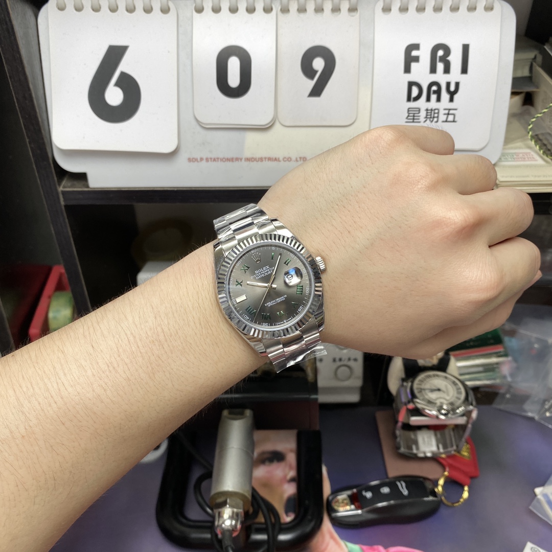 Rolex Datejust series m126334-0021, Grey Dial Green Roman Numerals, 41mm size. Oyster strap