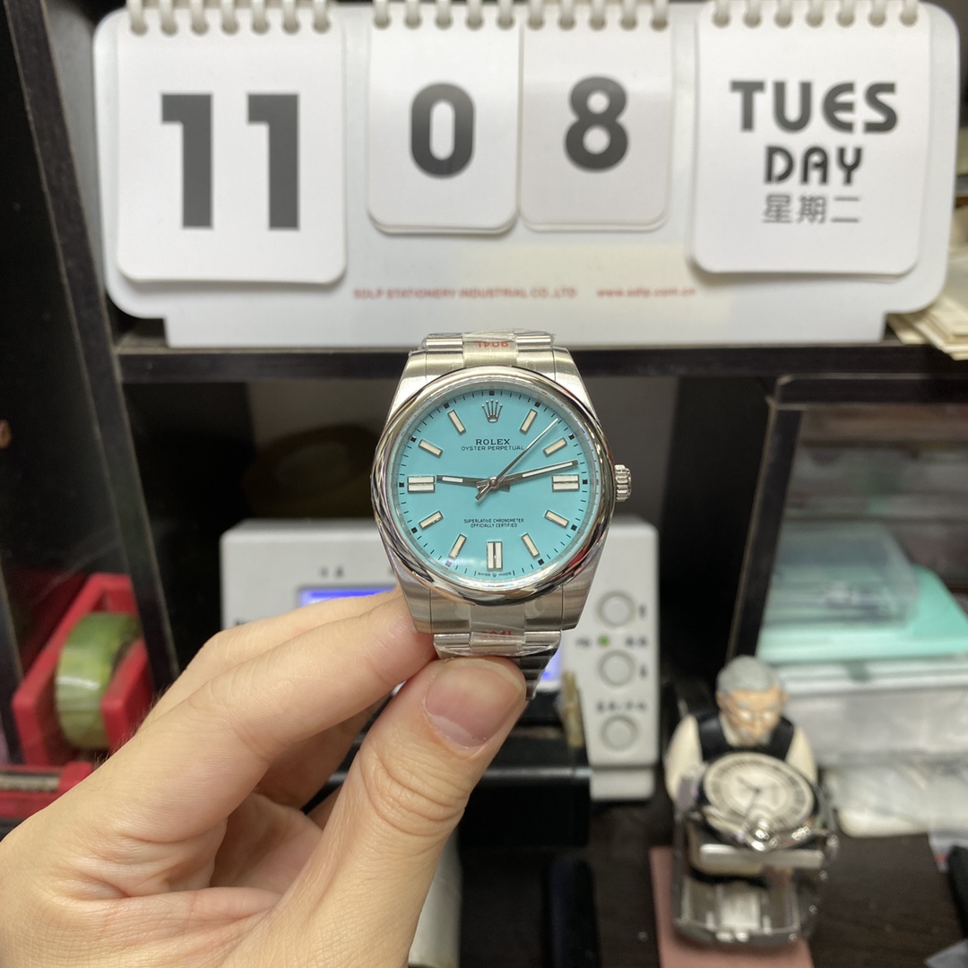 Rolex Oyster Perpetual Series m124300-0006, Tiffany Blue Dial, 41mm Size .