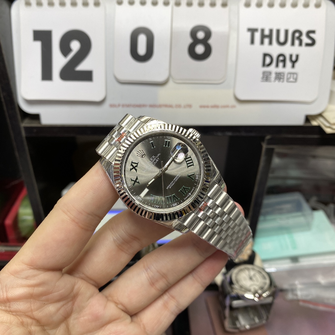 Rolex Datejust Series m126334-0022, Grey Dial with Green Roman Numerals Five-Link Stainless Steel Bracele, 41mm Size.