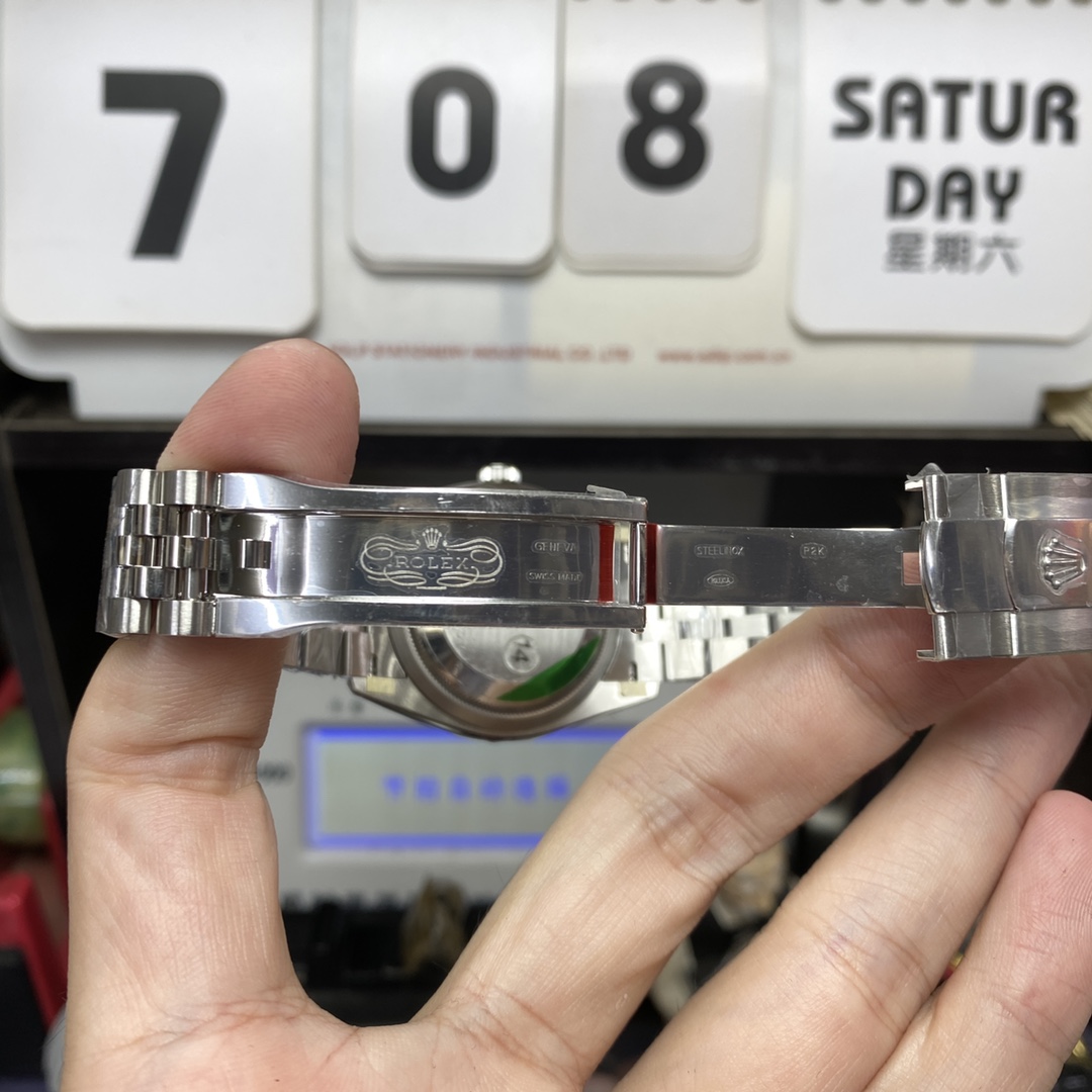 Rolex Datejust Series m126234-0017, Blue Dial with Fluted Bezel, 36mm size, Jubilee stainless steel bracelet.