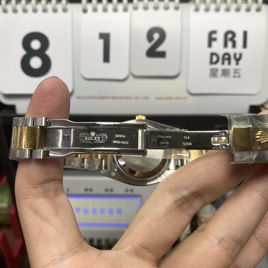 Rolex Explorer I GMT series M124273-0001, Black Dial Two-Tone, 36mm size.