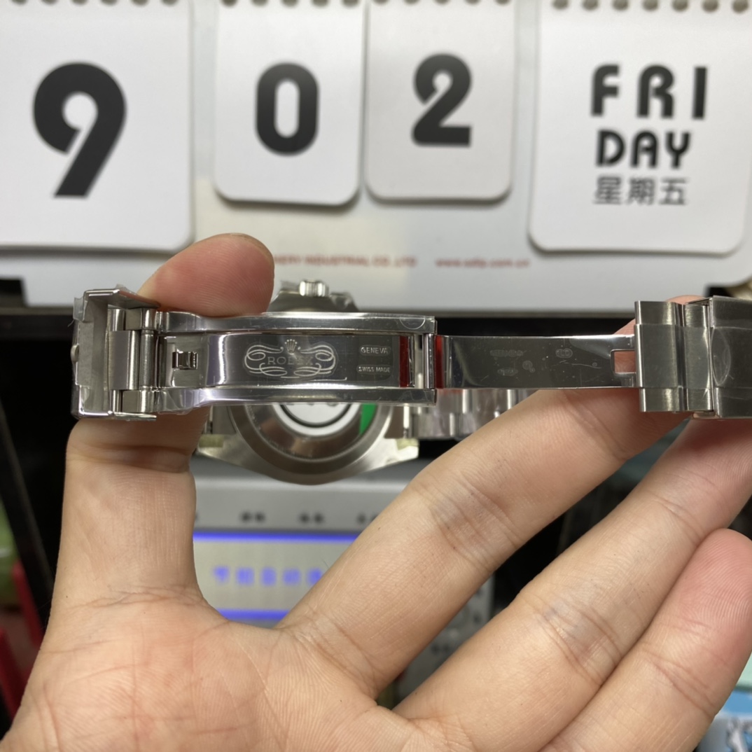 Rolex Submariner Series 116610LN-0001, Black Dial Black Ghost, 40mm size.