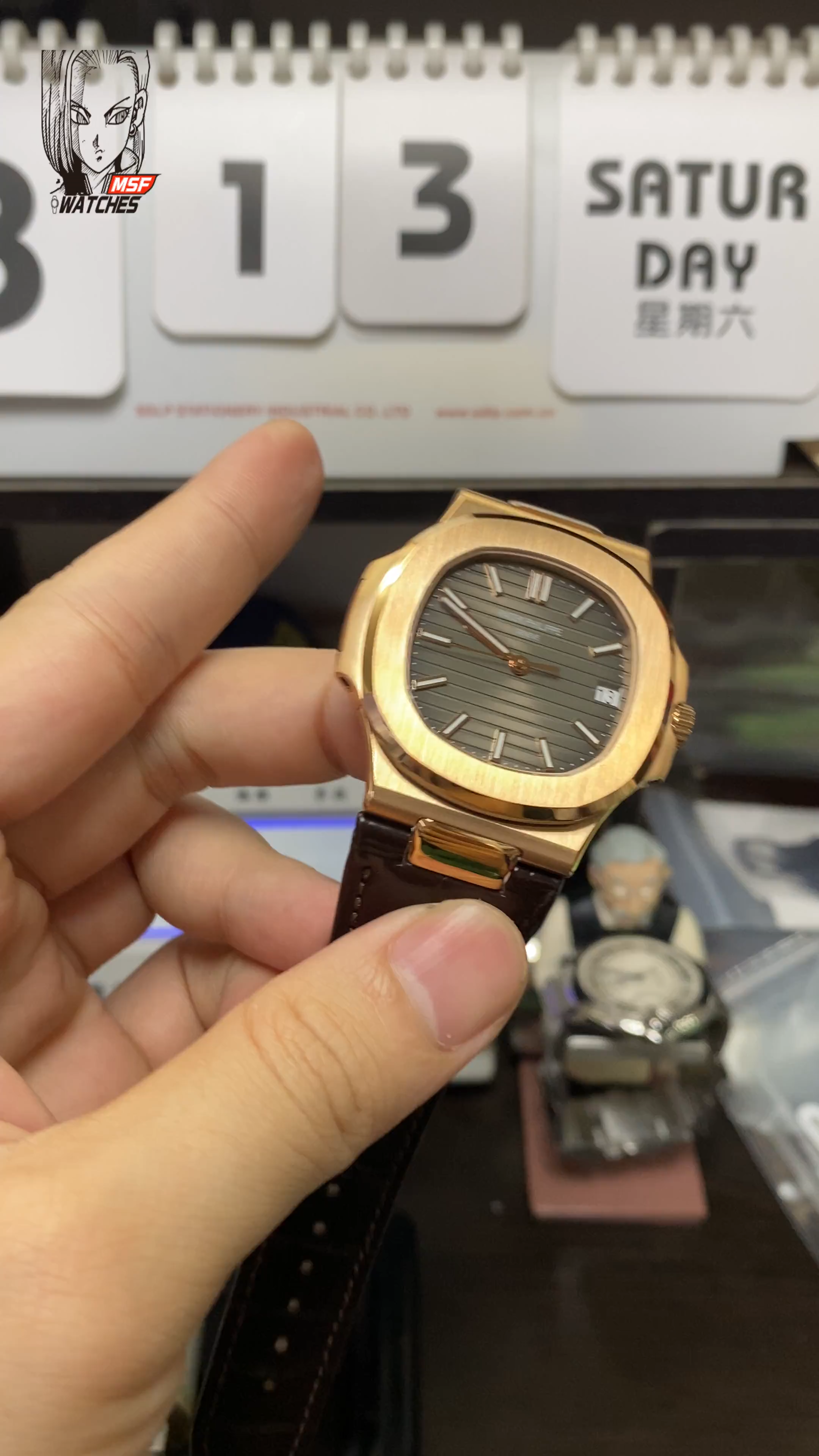 Patek Philippe Nautilus series 5711R, Rose Gold Case Grey Dial, 40mm Size.