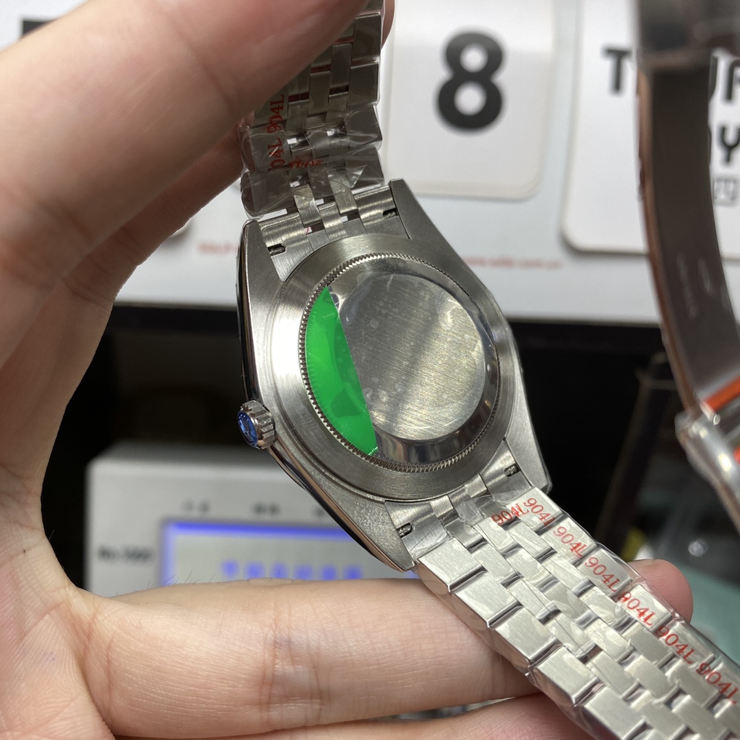 Rolex Datejust series m126334-0010.Silver Dial Five-Piece Link Bracelet,41mmsize