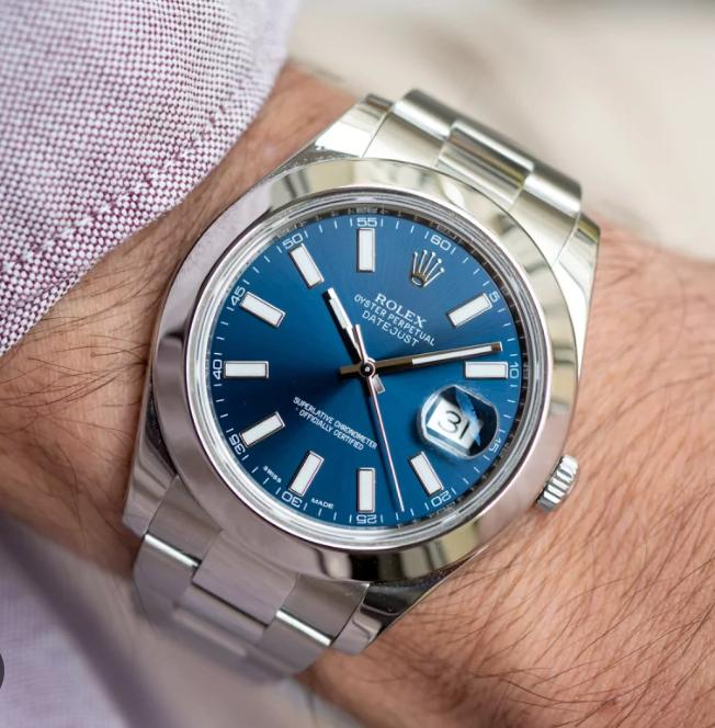 Rolex Datejust Series 4lmm Size